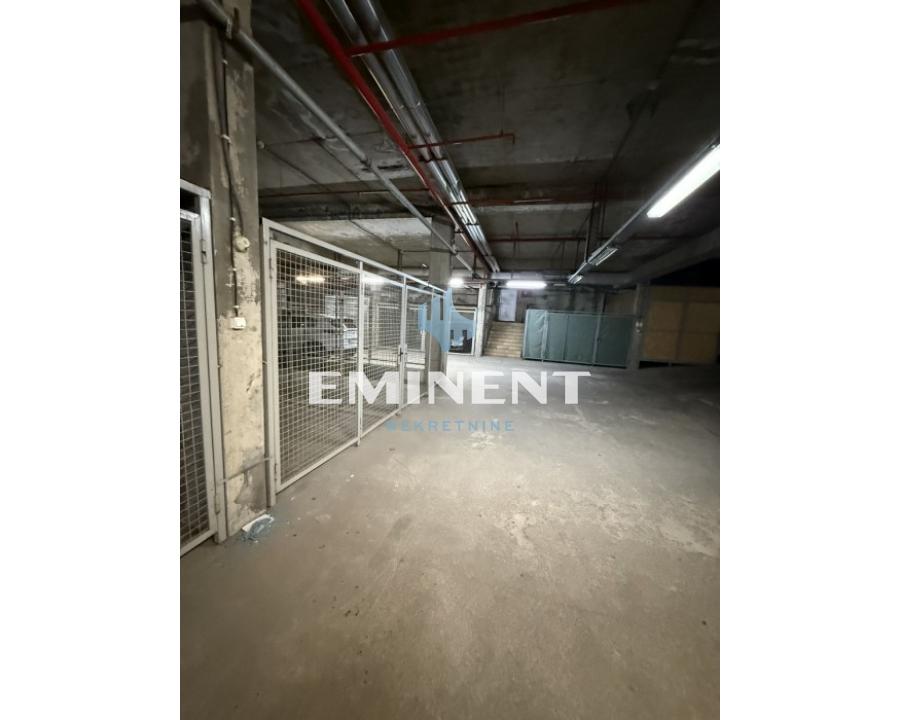 prodaja, stan, kuća, lokal, Blok 63