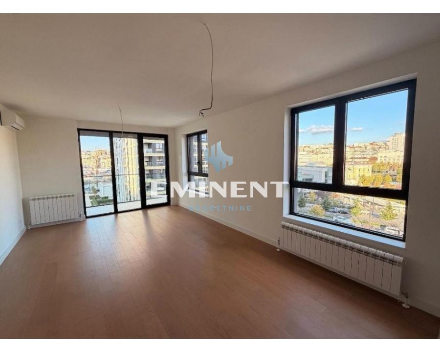 Lakás · 79 m² · Savski venac
