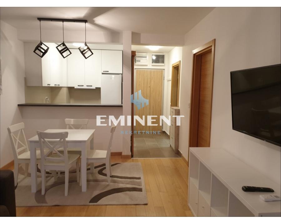 izdavanje, stan, kuća, lokal, Zemunske kapije