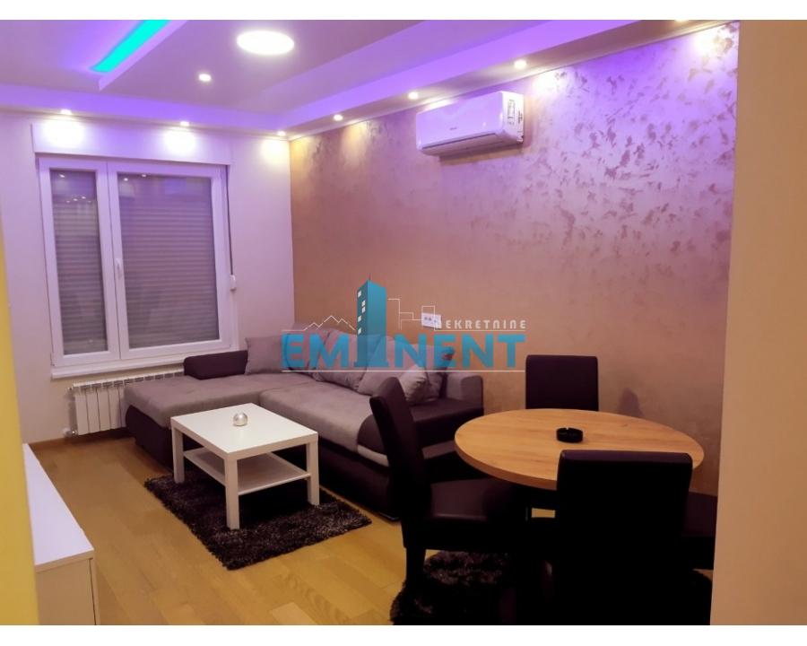 izdavanje, stan, kuća, lokal, Zemunske kapije