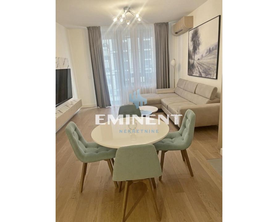 Lakás · 55 m² · Savski venac